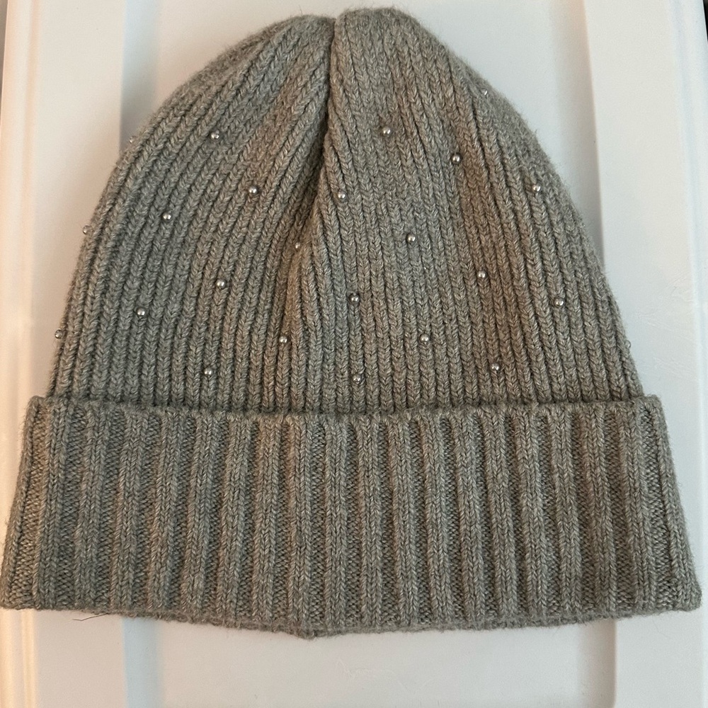 Loft Gray Beanie with small silver bead Accents EUC